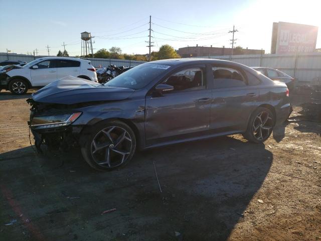 VOLKSWAGEN PASSAT R-LINE