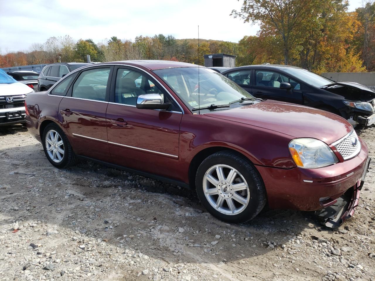 Lot #3049600657 2006 FORD FIVE HUNDR