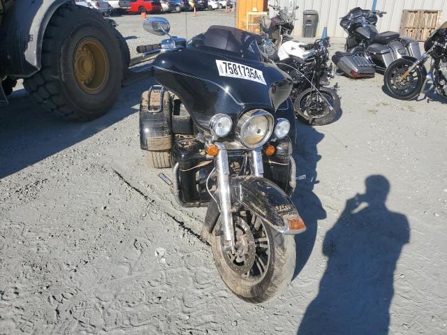 2011 HARLEY-DAVIDSON FLHTCUTG 1HD1MAM16BB850982