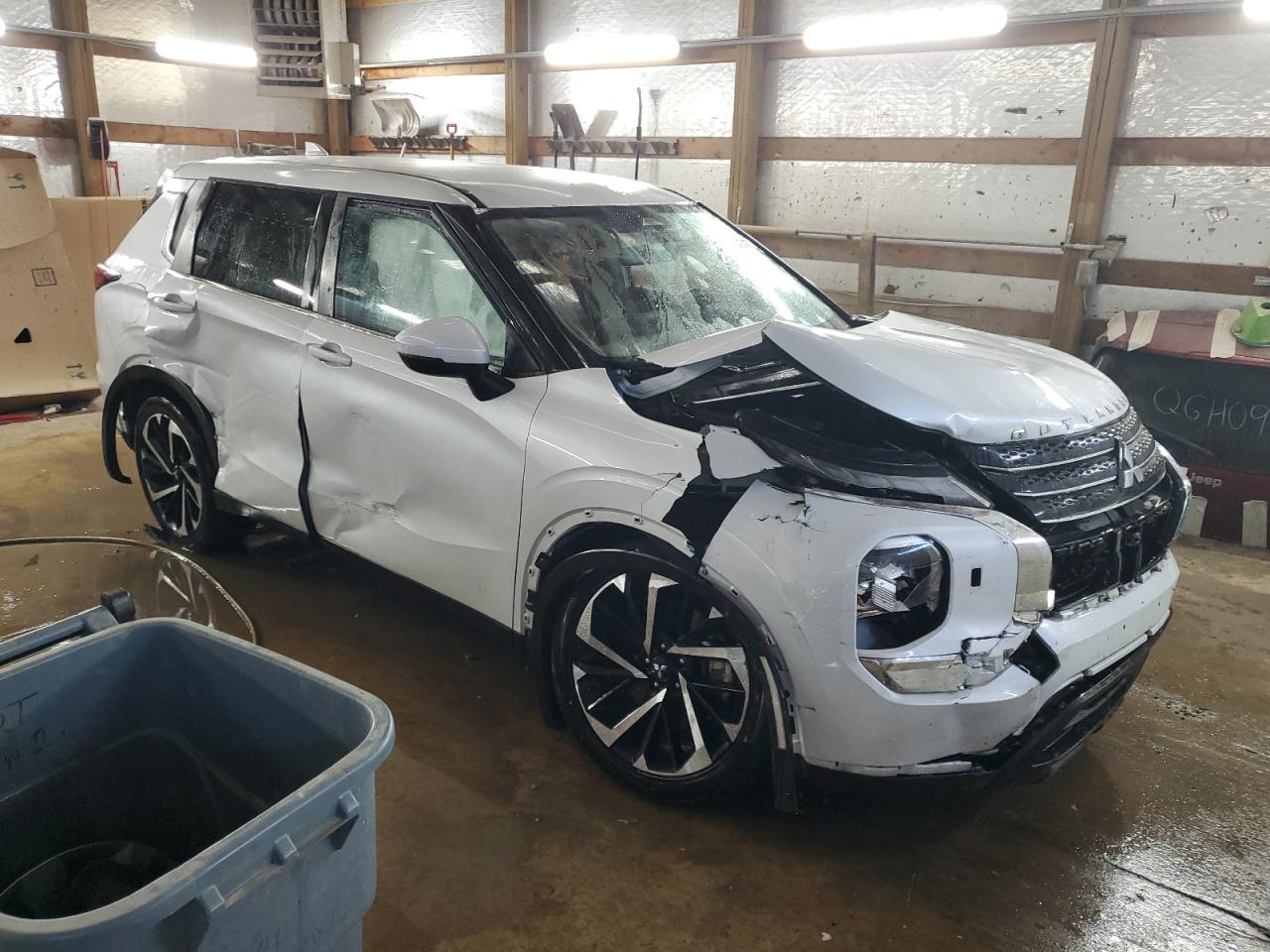 Lot #2986732136 2022 MITSUBISHI OUTLANDER