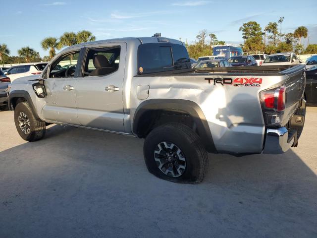 VIN 3TYCZ5AN3NT090070 2022 Toyota Tacoma, Double Cab no.2