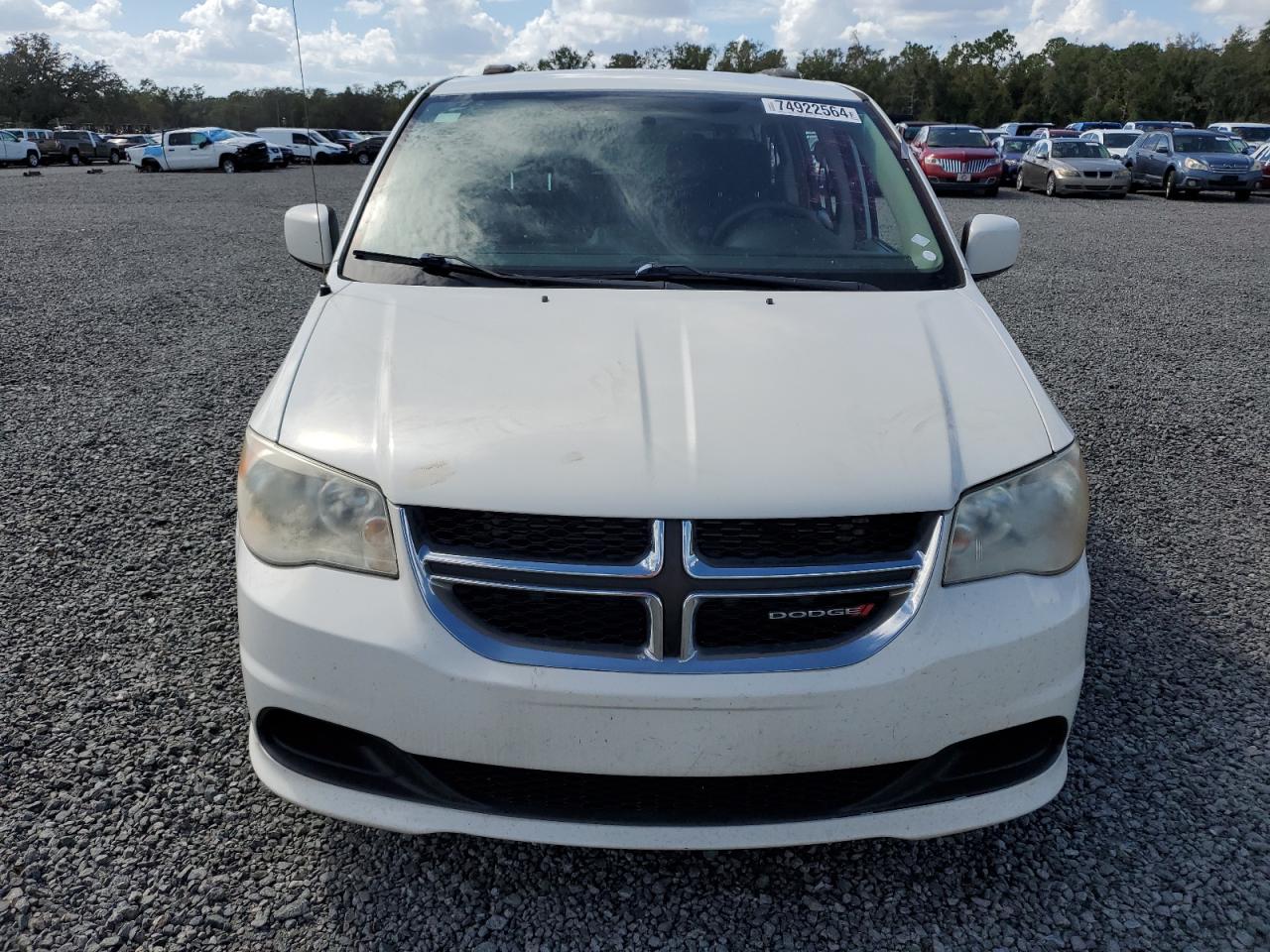 Lot #3029658081 2013 DODGE GRAND CARA