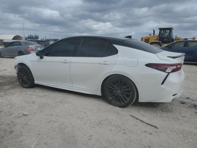 VIN 4T1K61AK2NU015964 2022 Toyota Camry, Xse no.2