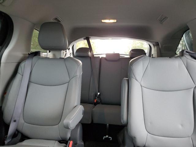 2022 TOYOTA SIENNA XLE - 5TDJRKEC6NS125999