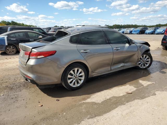 VIN 5XXGU4L32GG105857 2016 KIA Optima, EX no.3