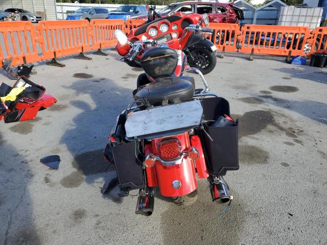 2010 HARLEY-DAVIDSON FLHTCUSE5 1HD1PR814AB950562