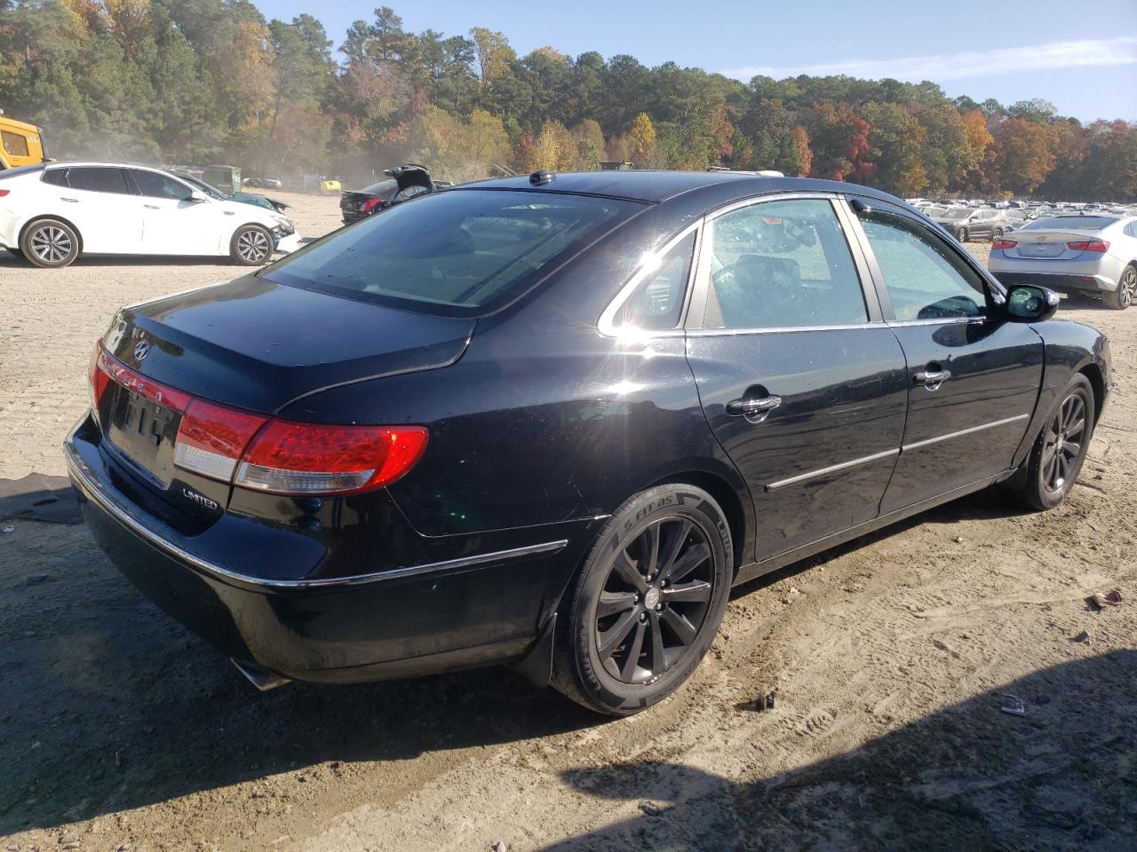 Lot #2960171035 2010 HYUNDAI AZERA