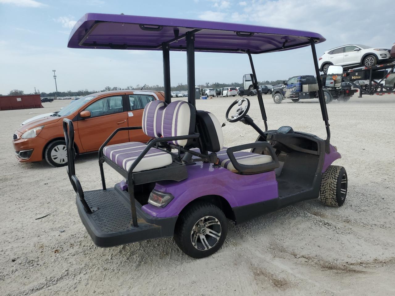 Lot #2993441825 2023 ICON GOLF CART