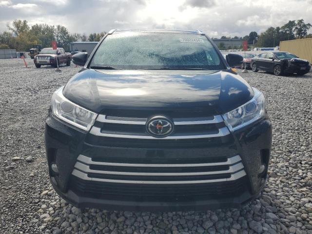 VIN 5TDJZRFH6JS562432 2018 Toyota Highlander, SE no.5