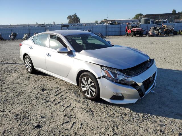 VIN 1N4BL4BV5LC240136 2020 Nissan Altima, S no.4