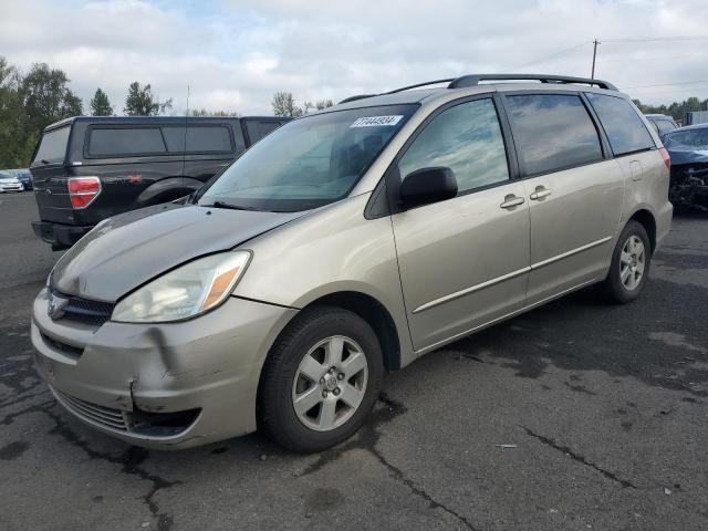 TOYOTA SIENNA CE