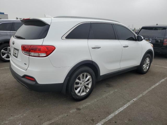 VIN 5XYPG4A34GG066064 2016 KIA Sorento, LX no.3