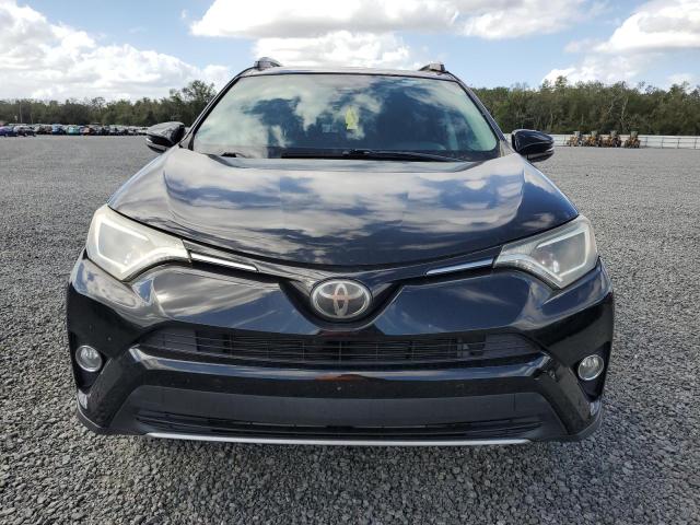 VIN 2T3WFREV3HW383571 2017 Toyota RAV4, Xle no.5