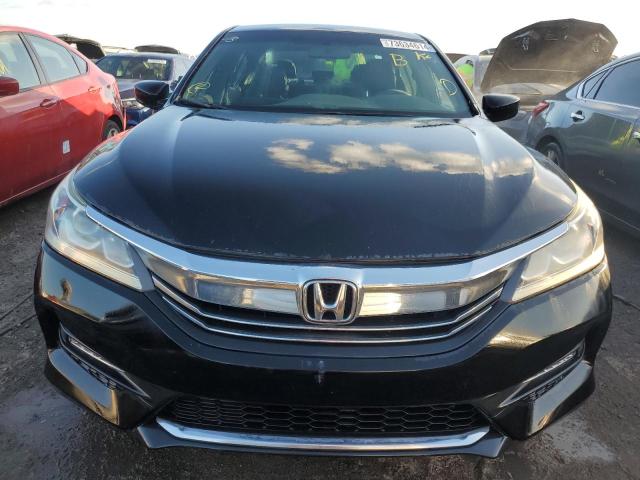 VIN 1HGCR2F53HA007386 2017 HONDA ACCORD no.5