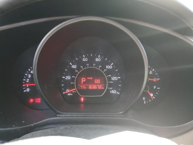 2016 KIA SOUL + - KNDJP3A52G7268724