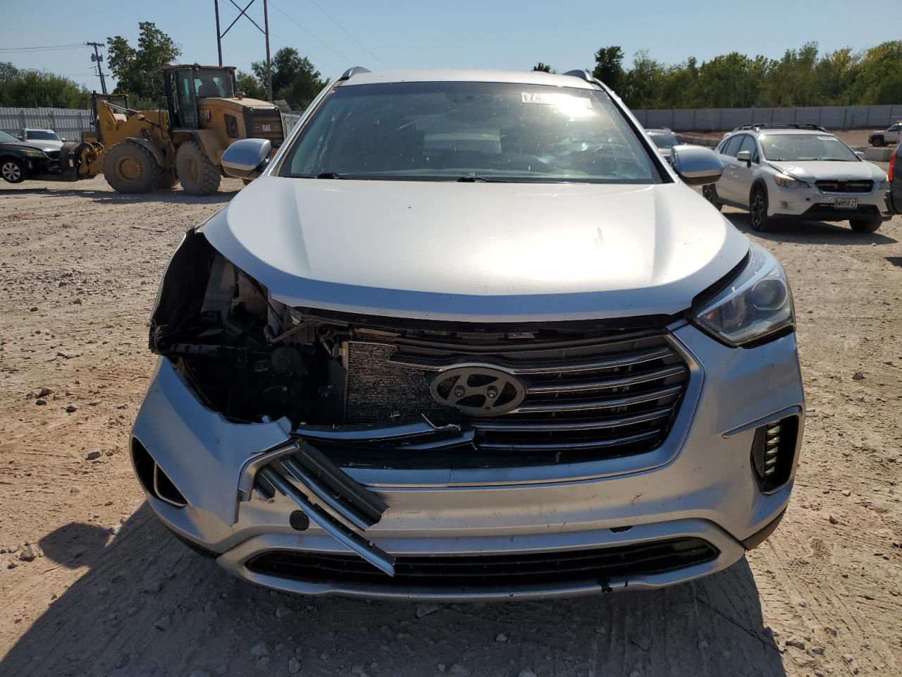 Lot #2921488638 2017 HYUNDAI SANTA FE S