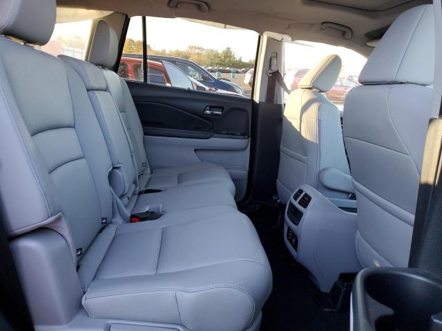 2018 HONDA PILOT TOUR - 5FNYF6H96JB034406
