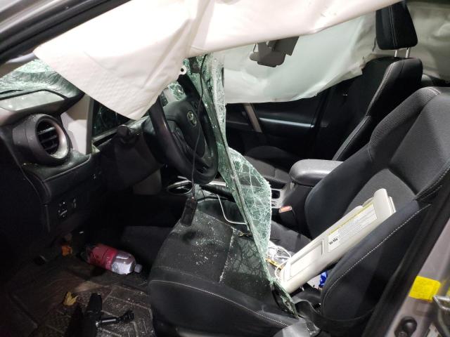 2016 TOYOTA RAV4 XLE - 2T3RFREV0GW444533