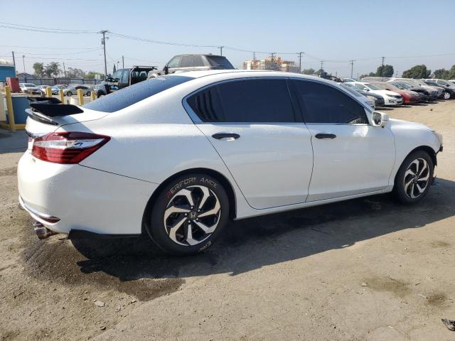 VIN 1HGCR3F07GA000983 2016 HONDA ACCORD no.3