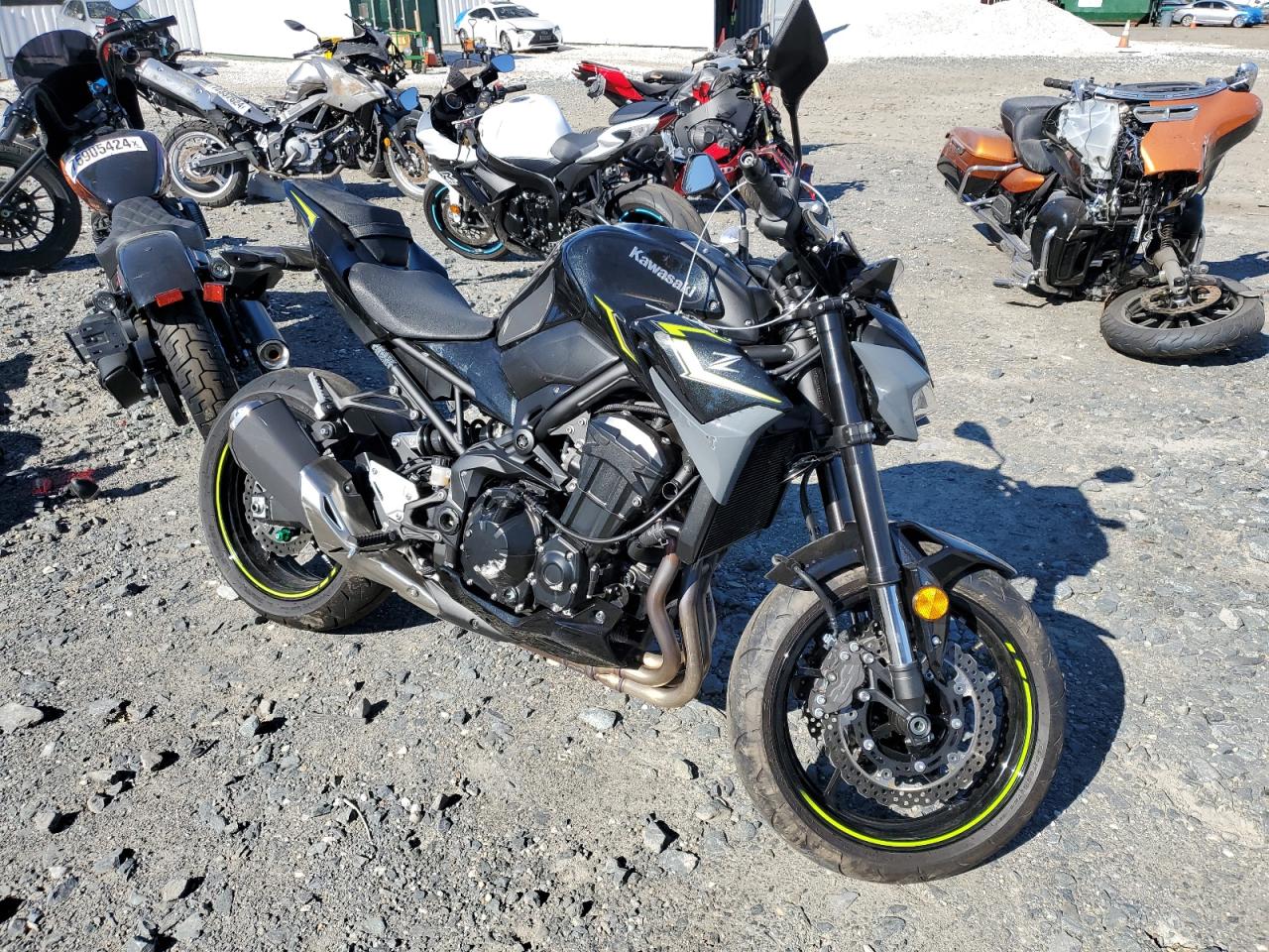 Kawasaki Z900 2024 ZR900FR