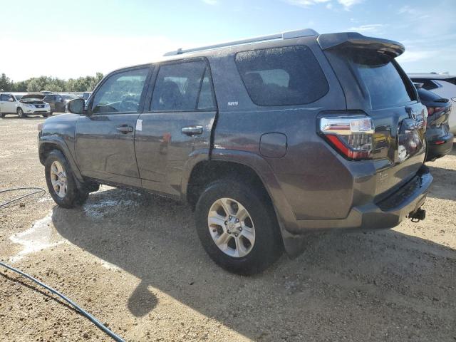 VIN JTEZU5JR3J5180340 2018 Toyota 4runner, SR5 no.2