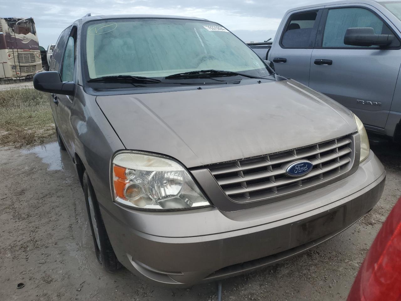 Lot #2927149830 2006 FORD FREESTAR S