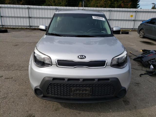 VIN KNDJN2A27G7831207 2016 KIA Soul no.5