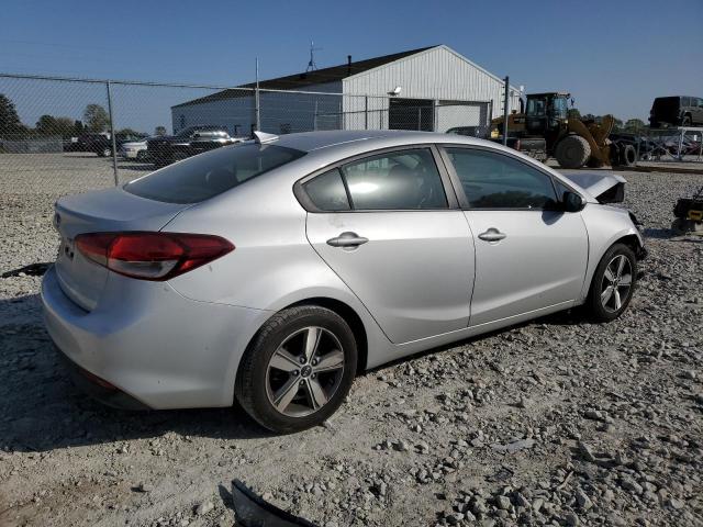 2018 KIA FORTE LX - 3KPFL4A76JE172708