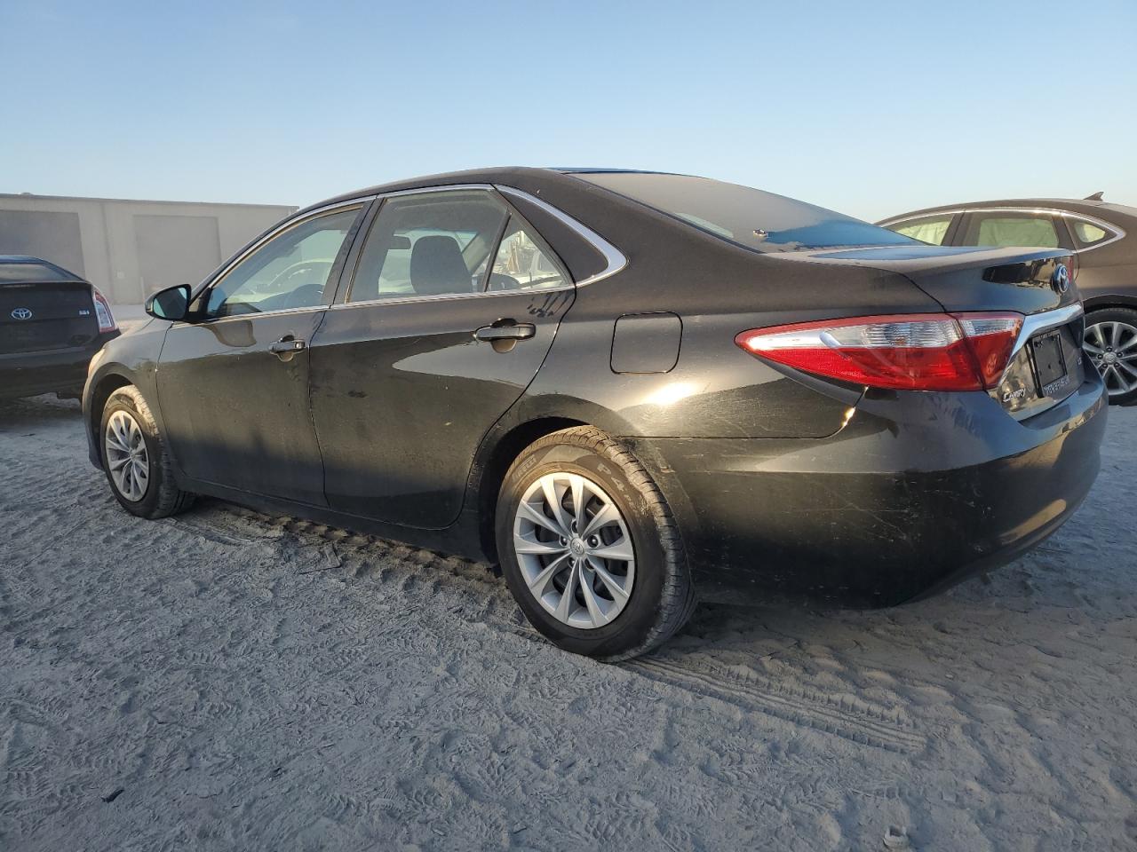 Lot #2991682171 2016 TOYOTA CAMRY LE