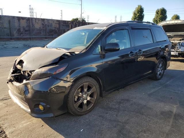 VIN 5TDXK3DC1FS669088 2015 Toyota Sienna, Sport no.1