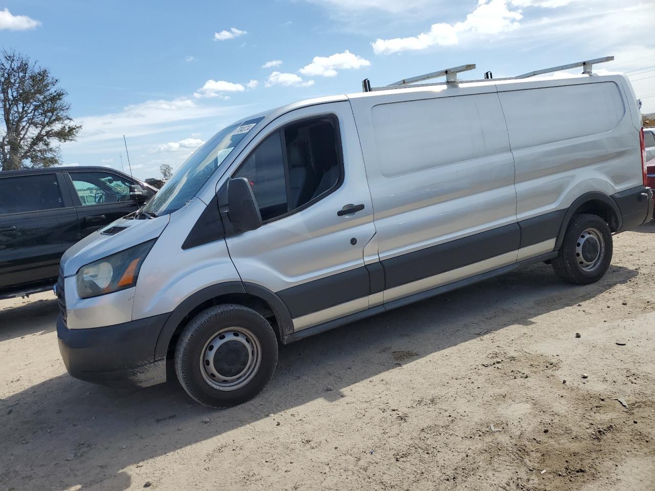 Lot #2977139168 2017 FORD TRANSIT T-