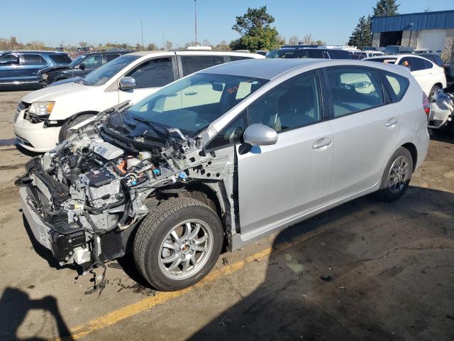 2016 TOYOTA PRIUS V 2016