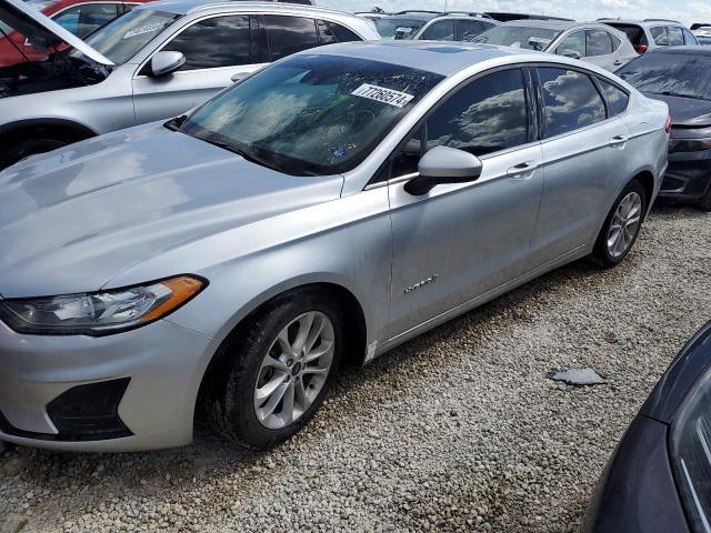 VIN 3FA6P0LU3KR102289 2019 Ford Fusion, SE no.1