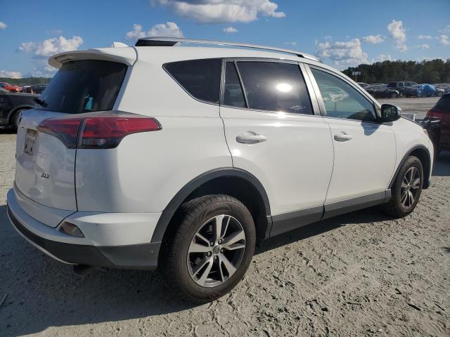 2016 TOYOTA RAV4 XLE - JTMWFREV5GJ060393