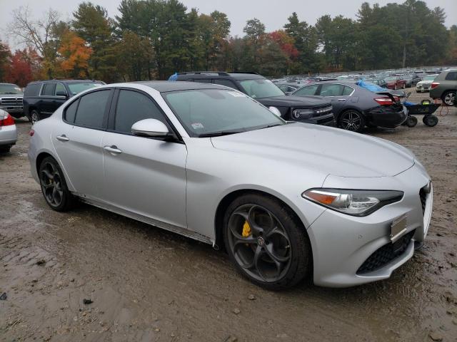 VIN ZARFAECN2H7551647 2017 ALFA ROMEO GIULIA no.4