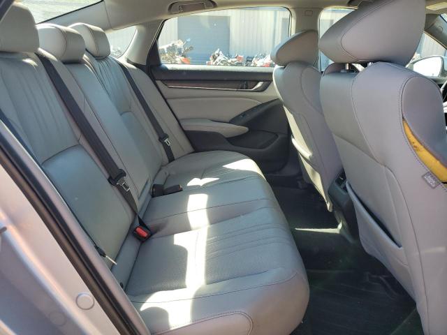 2018 HONDA ACCORD TOU - 1HGCV1F90JA104544