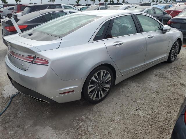 VIN 3LN6L5E90JR613450 2018 LINCOLN MKZ no.3