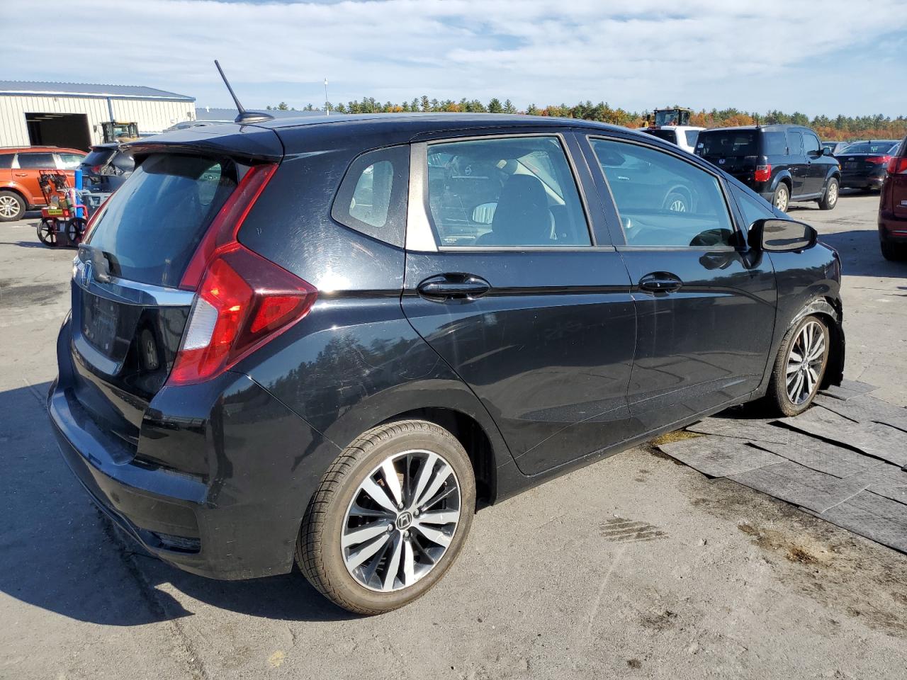 Lot #2955408696 2018 HONDA FIT EX