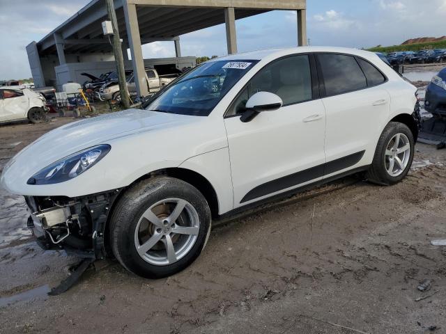 VIN WP1AA2A51JLB03319 2018 Porsche Macan no.1