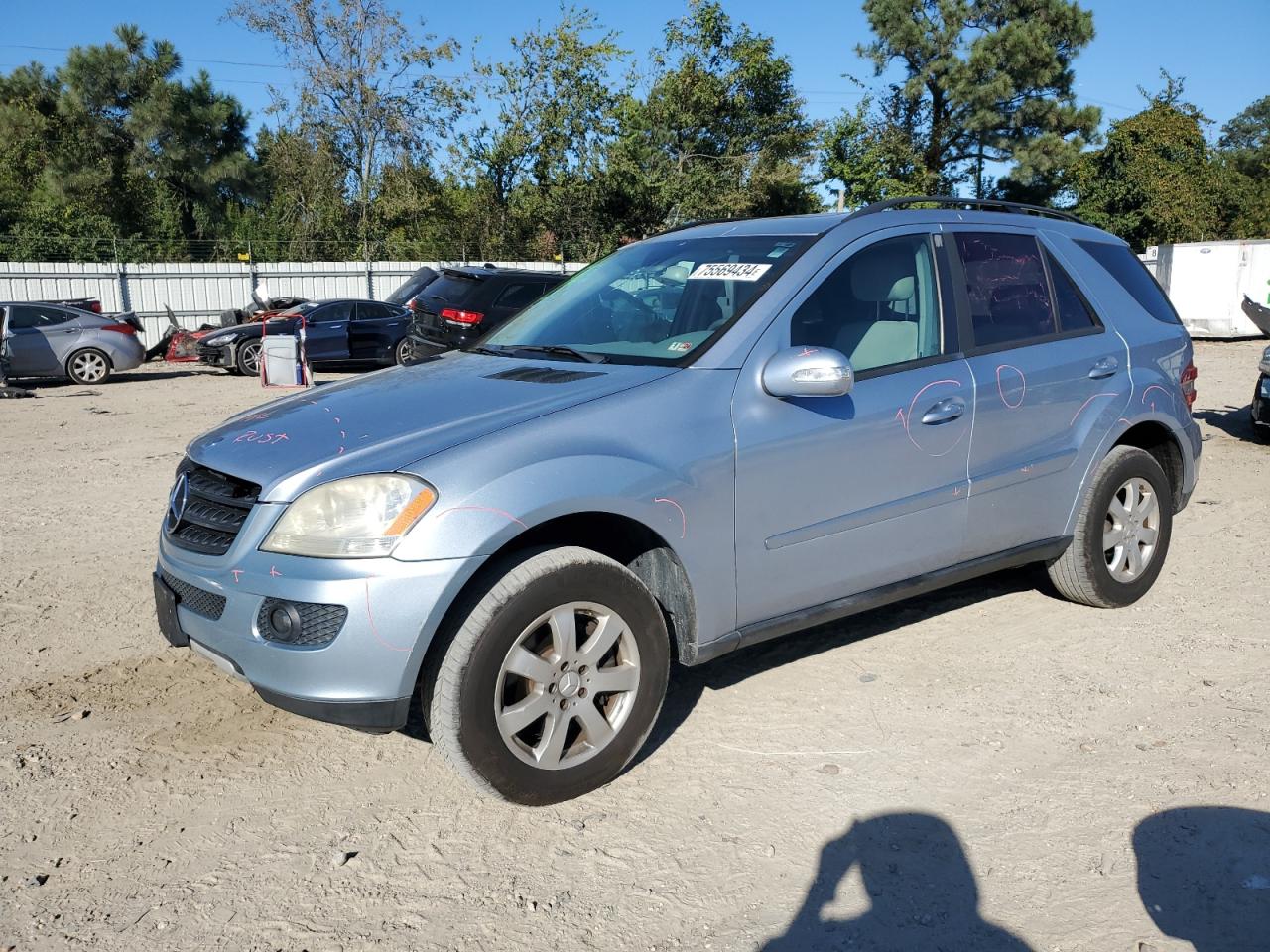 Mercedes-Benz M-Class 2006 ML350