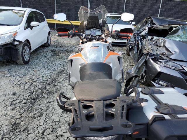 2016 KTM 1290 SUPER - VBKV59401GM938421