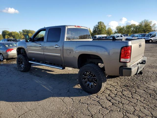 VIN 1GT125E81EF104219 2014 GMC Sierra, K2500 Denali no.2