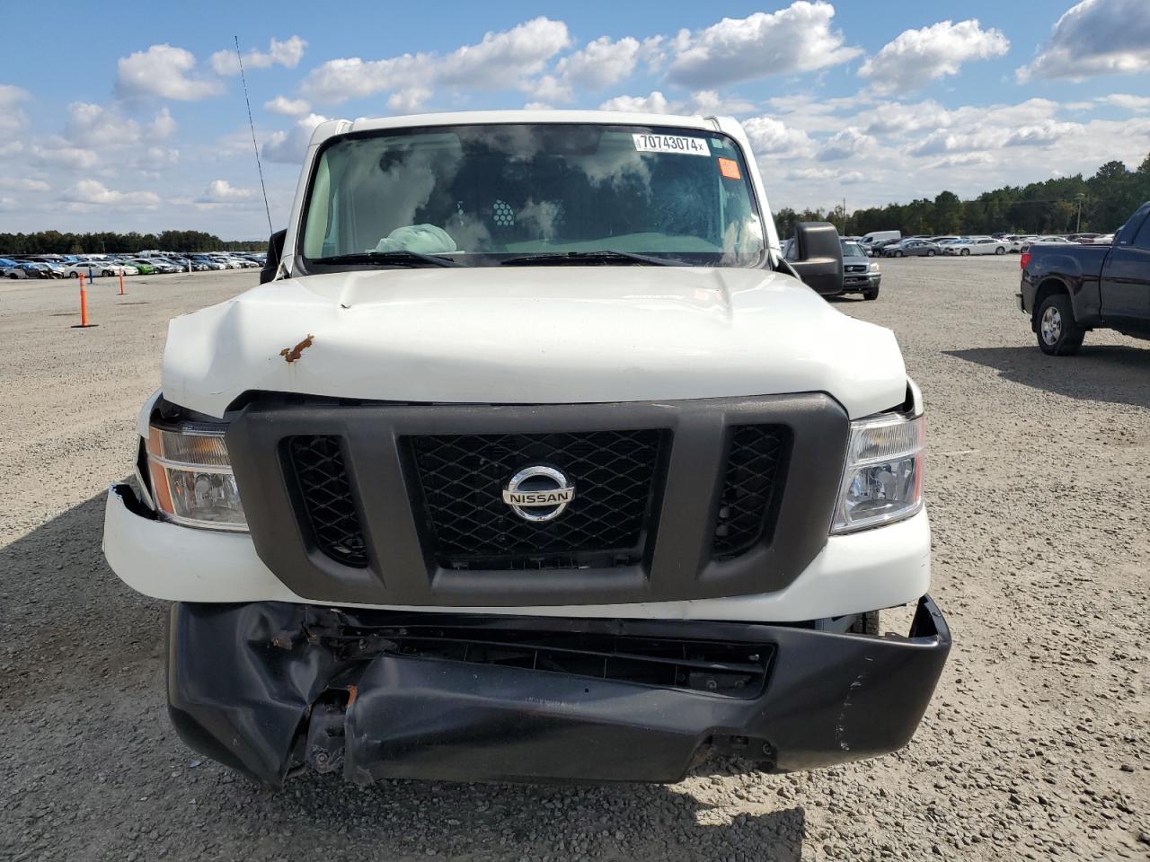 Lot #2909821336 2014 NISSAN NV 1500