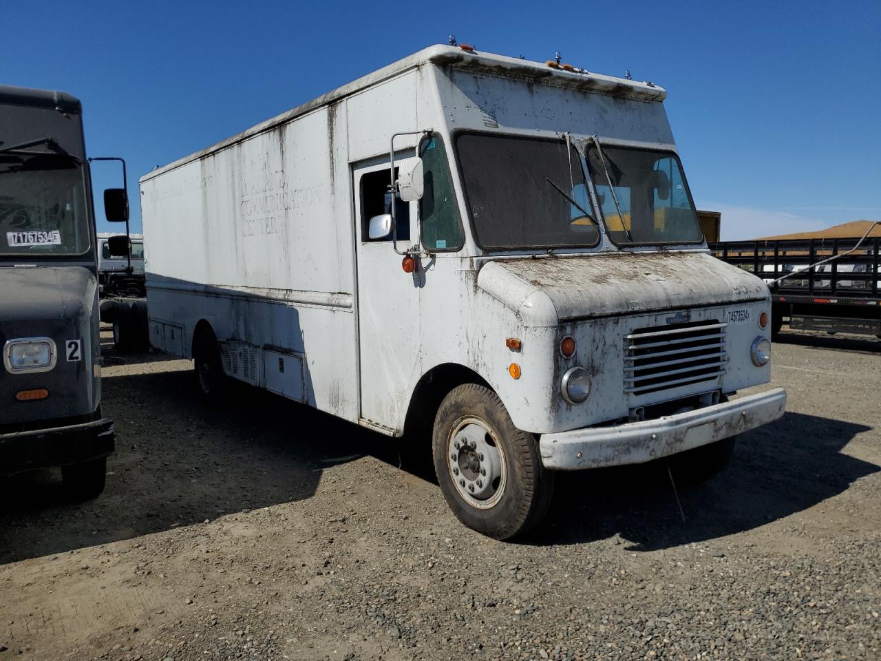 Lot #2902634247 1990 GMC PS6500 P6T