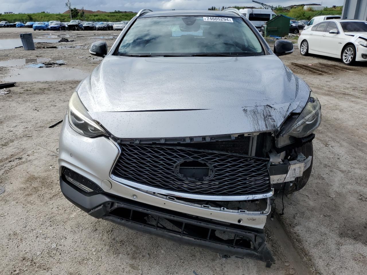 Lot #2979376613 2018 INFINITI QX30 BASE