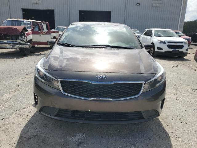 VIN 3KPFK4A73HE137332 2017 KIA Forte, LX no.5