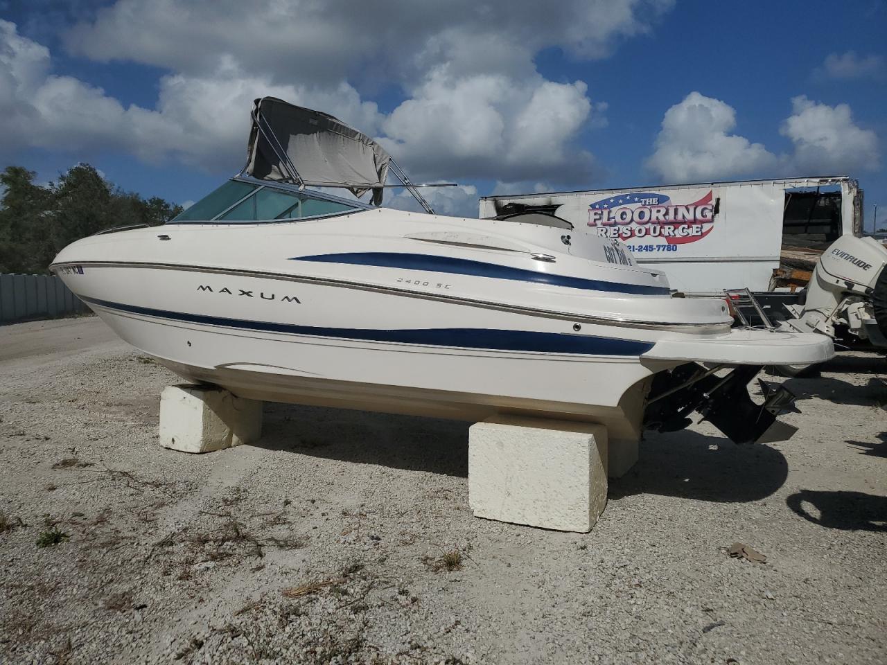 Lot #3044495760 2003 MAXU BOAT