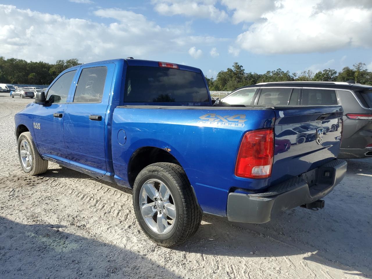 Lot #2979222980 2014 RAM 1500 ST