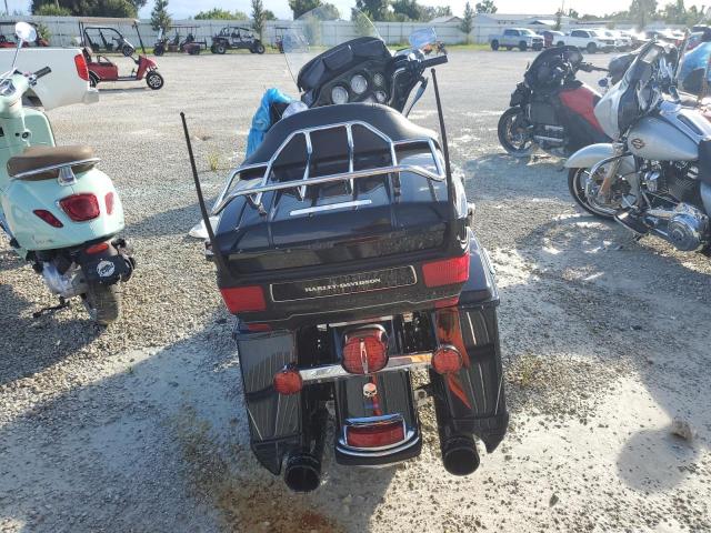 2011 HARLEY-DAVIDSON FLHTK 1HD1KEM13BB669965