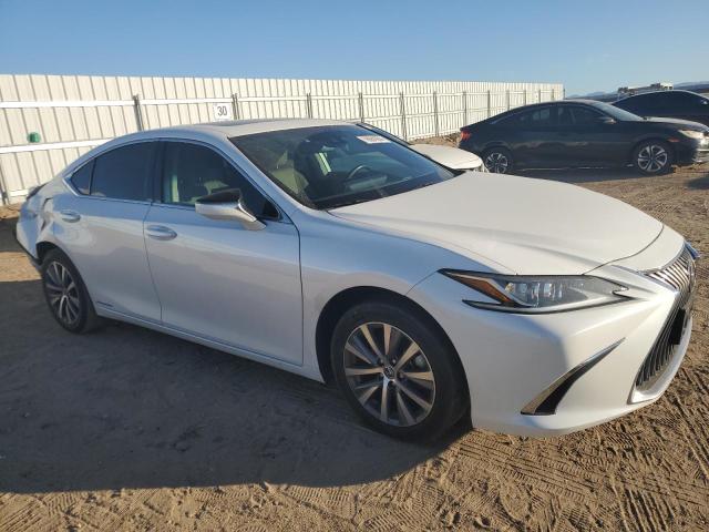 VIN 58ACA1C15MU012068 2021 LEXUS ES300 no.4